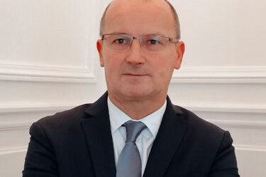 Philippe Auffray, CFA, rejoint insti7